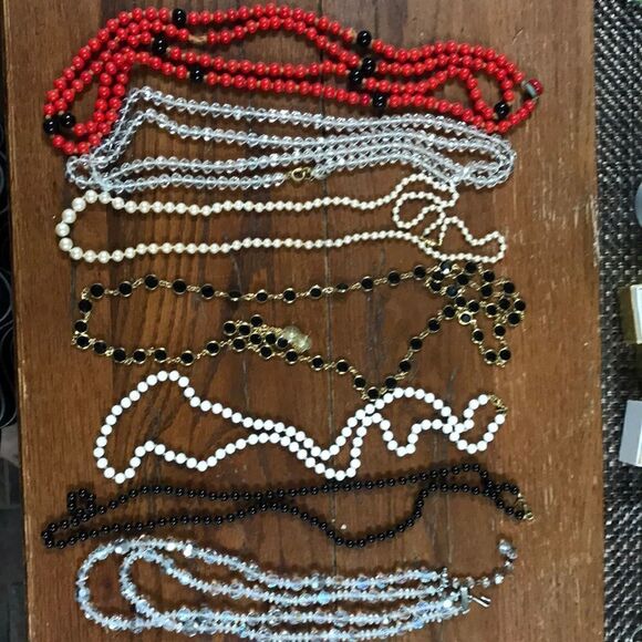 Vintage glass beads   - Picture 1 of 4
